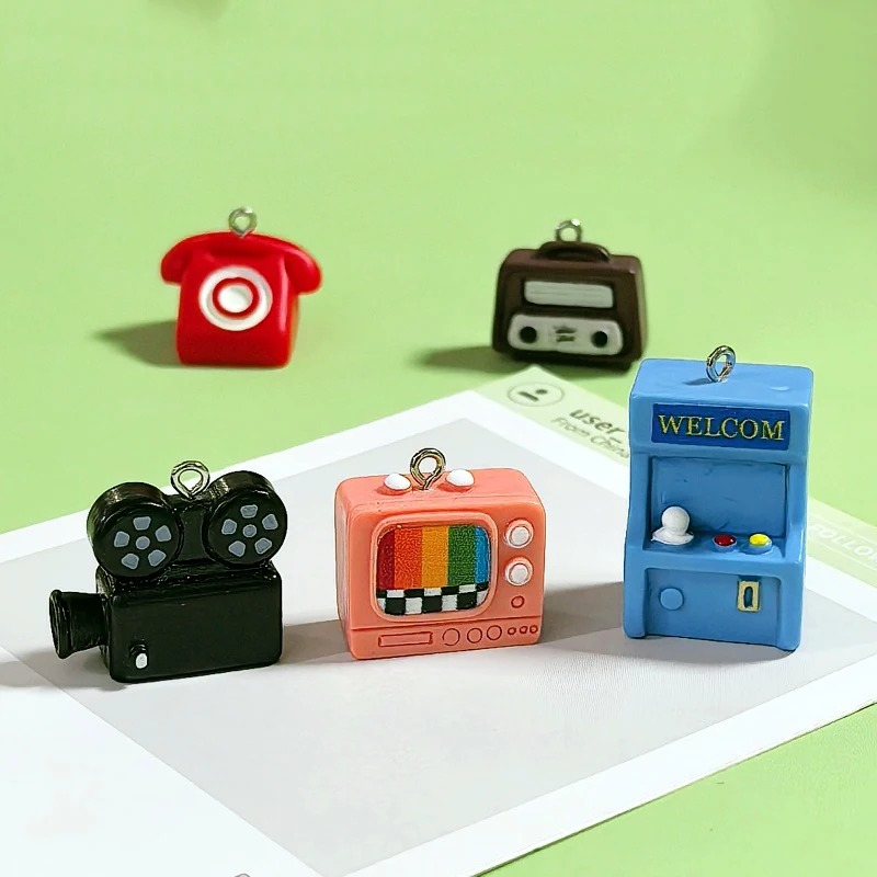 8pcs 3D Mini Computer Game Con - Vintage Alarm Clock 评论和价格