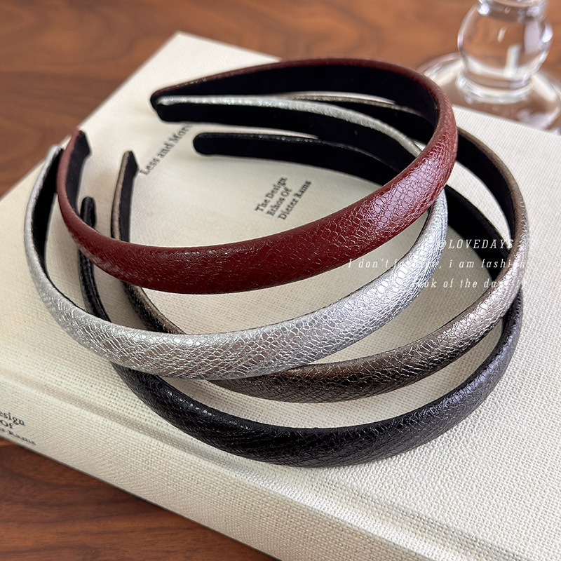 Vintage Red Leather Thin Headb - Decorative Throw Pillow 评论和价格
