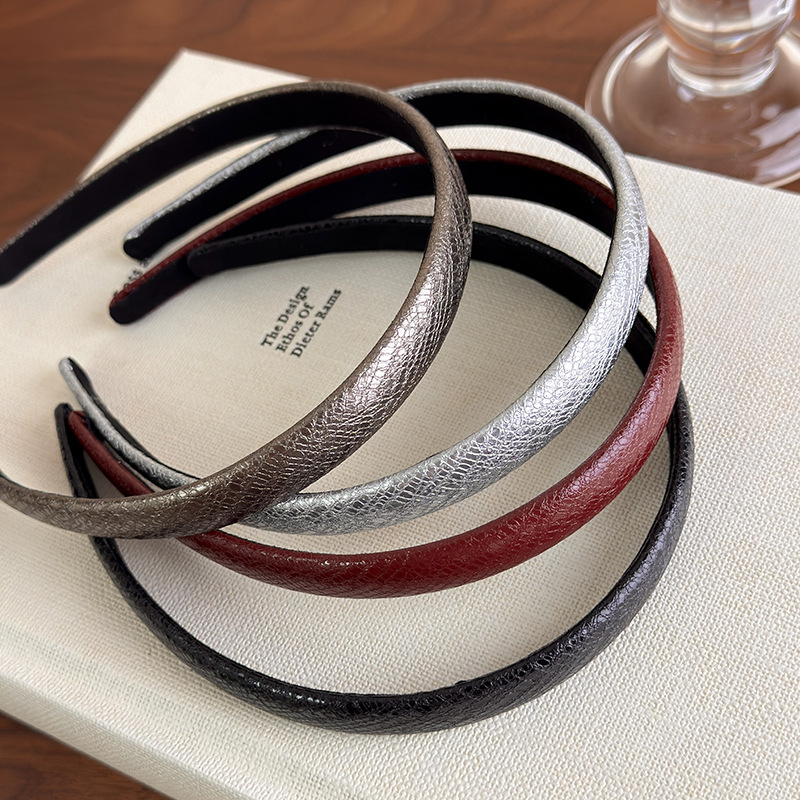 Vintage Red Leather Thin Headb - Decorative Throw Pillow 评论和价格