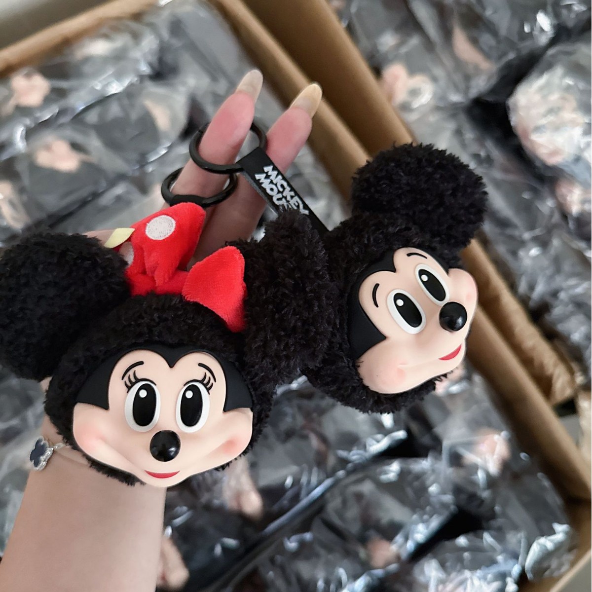 Mickey Minnie Plush Doll Keych - Home Decor Collection 评论和价格